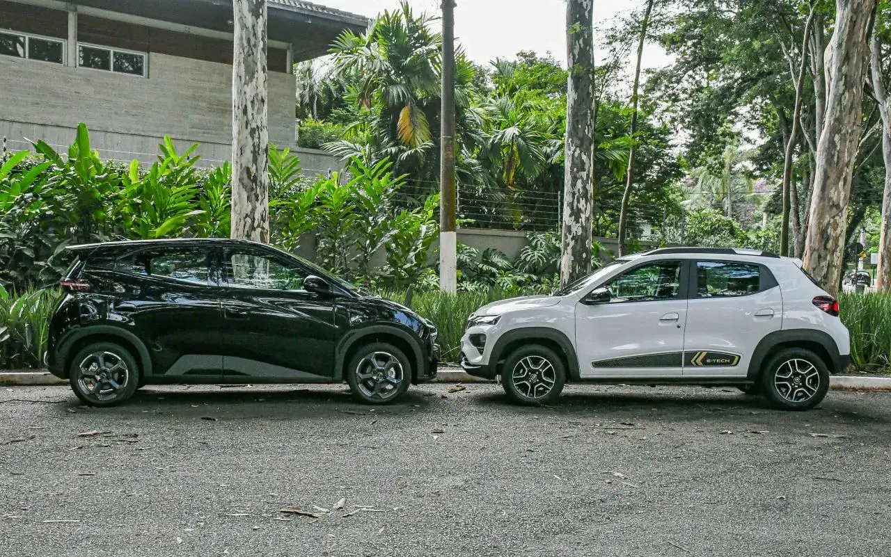 Kwid E Tech X Byd Dolphin Mini 2723 (9)