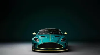 Aston Martin Vantage Gt4 1