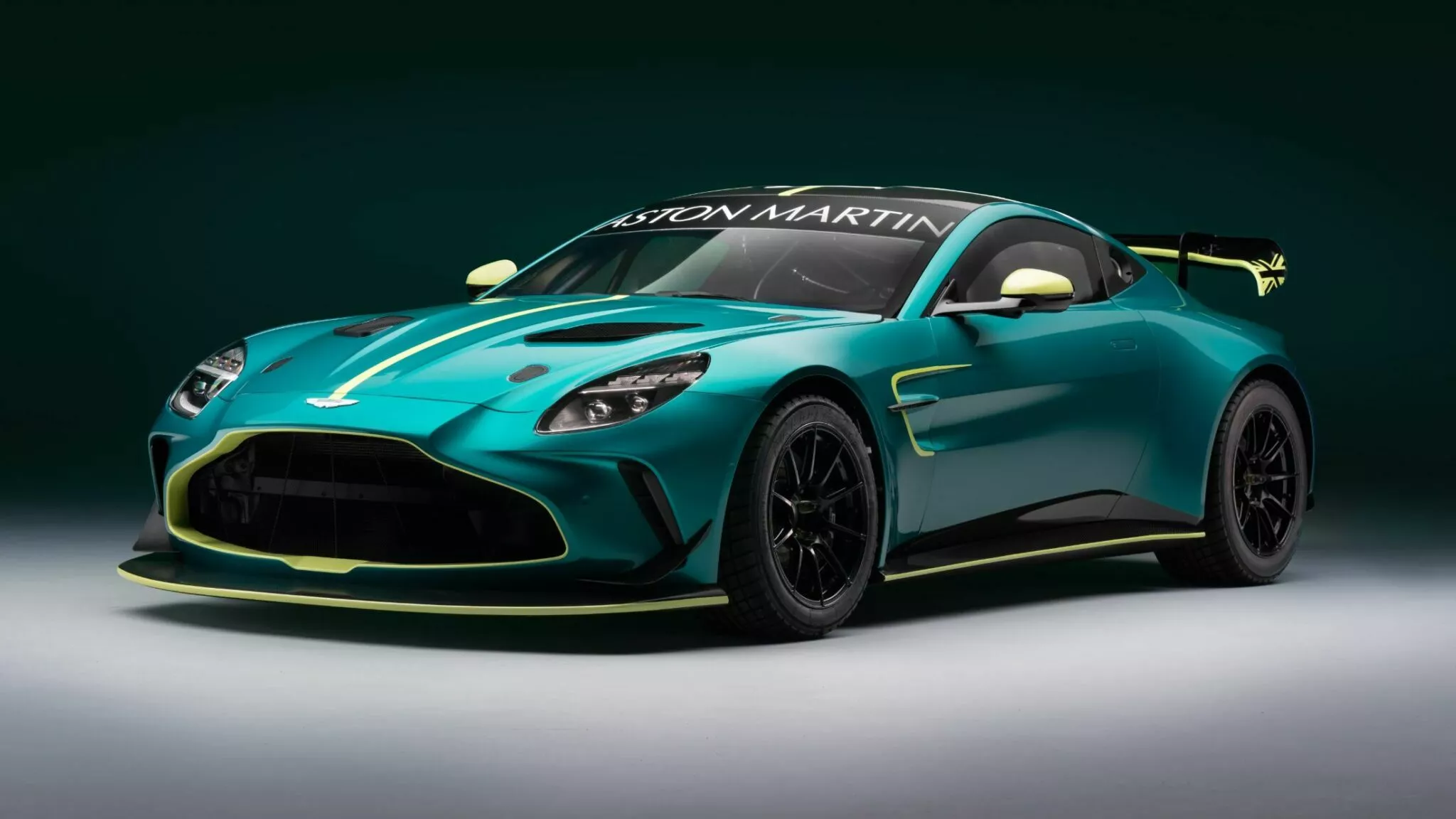 Aston Martin Vantage Gt4 Destaque