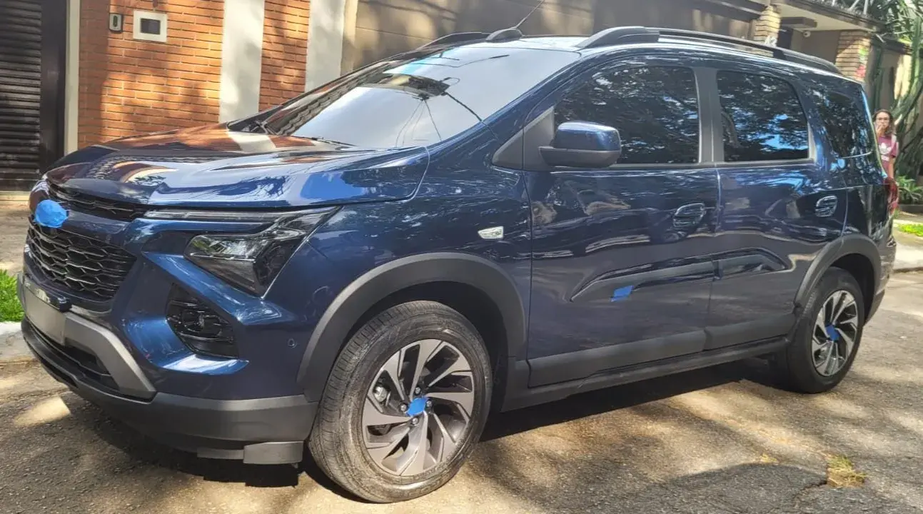  A Chevrolet Spin será lançada oficialmente no final de março, mas antes deverá aparecer pela primeira vez no BBB 24