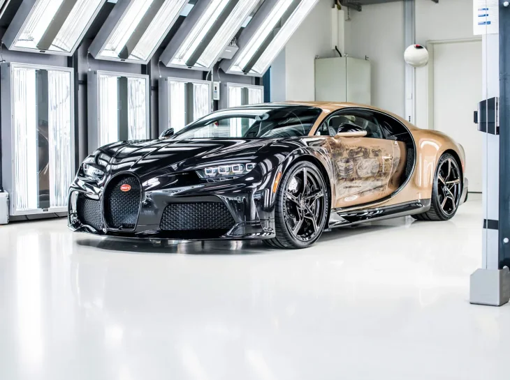 Bugatti lançará seu primeiro híbrido em junho