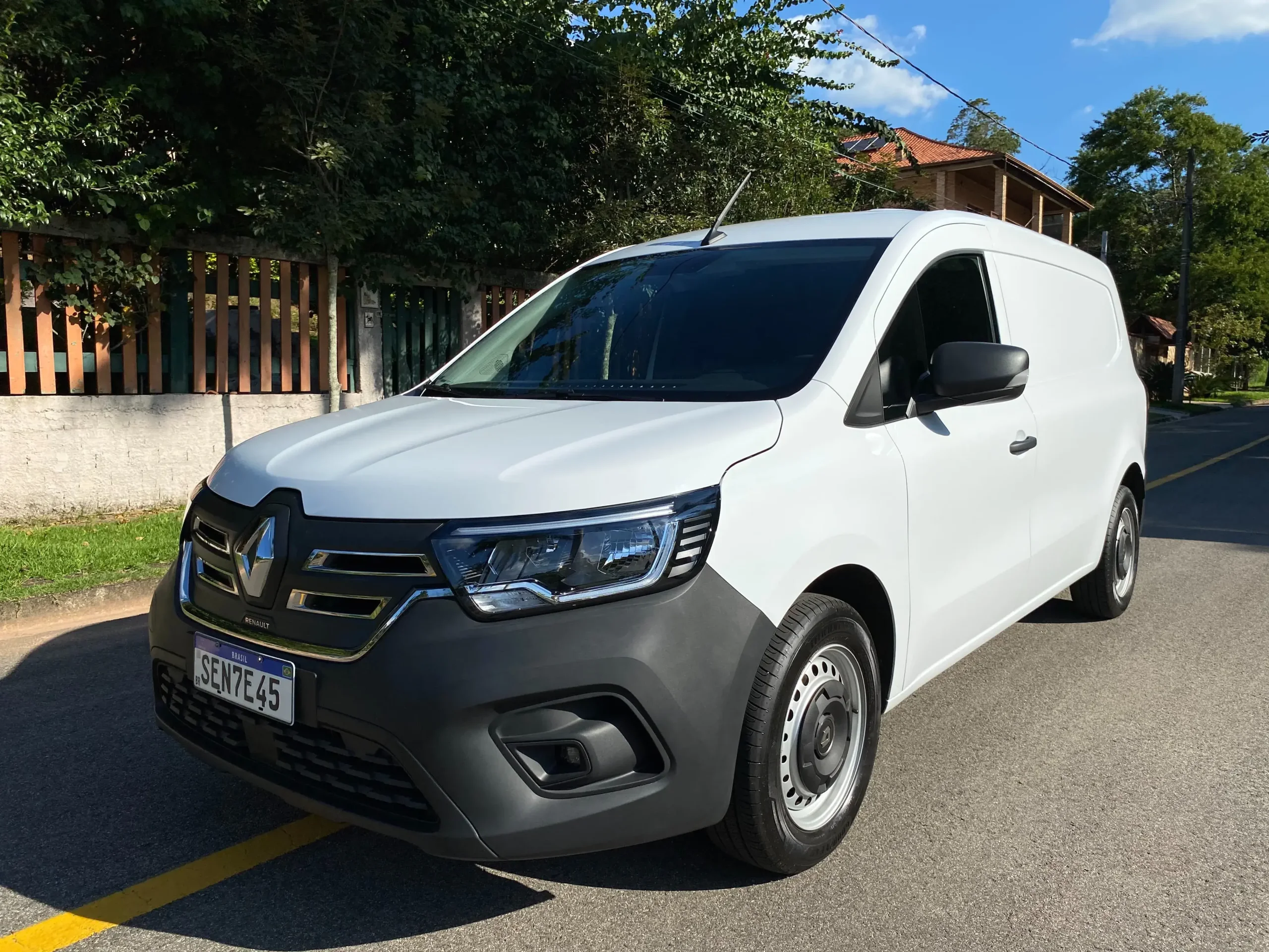 Renault Kangoo E-Tech 23