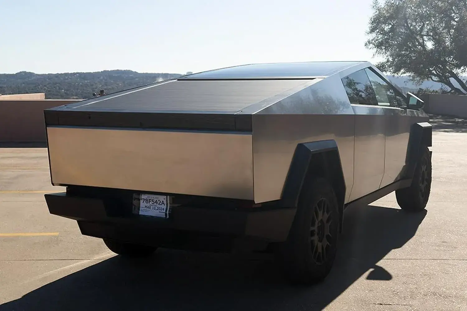 2024 Tesla Cybertruck 4175 (1)