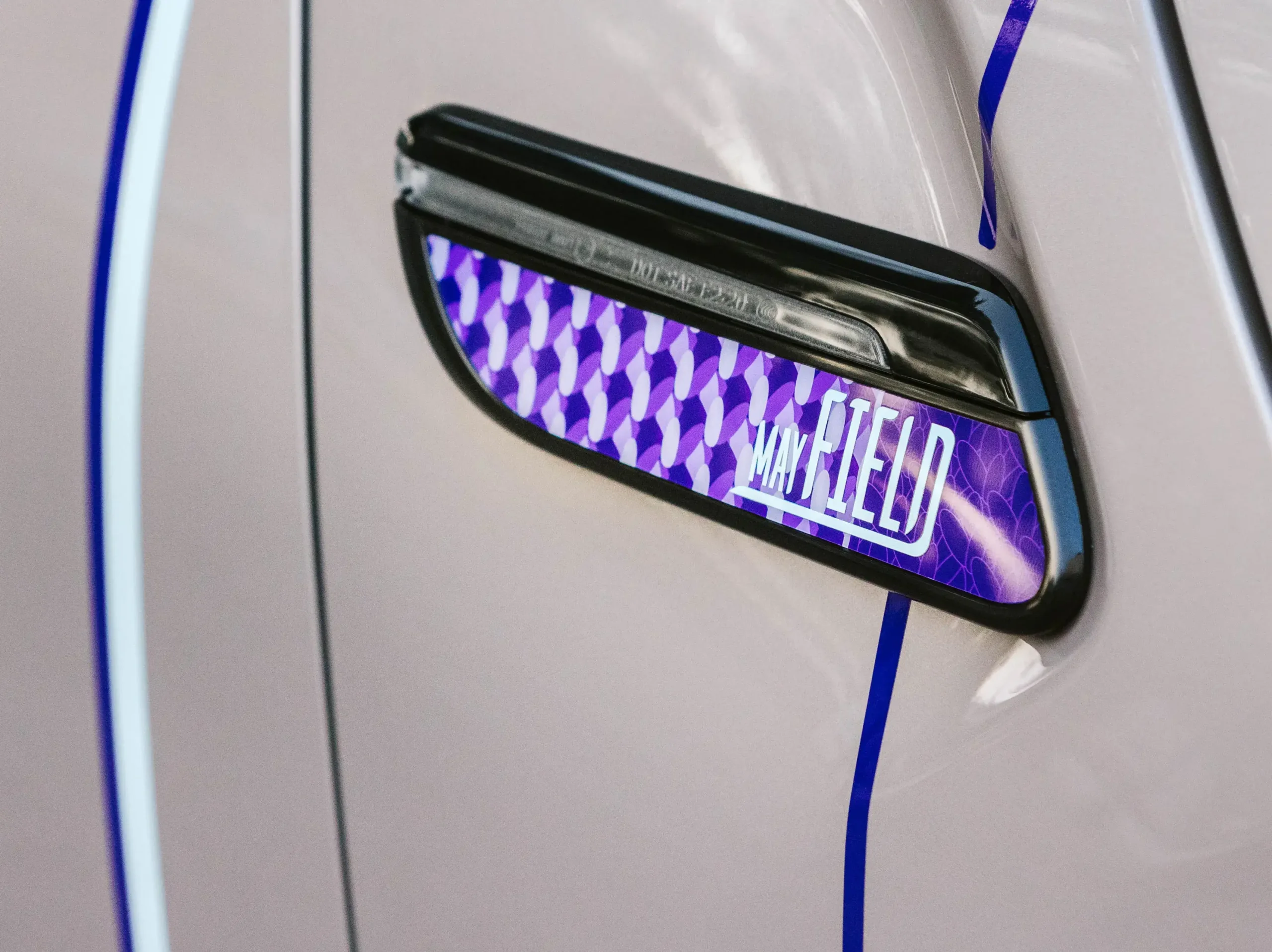 P90543649 Highres Mini Mayfield 03 202