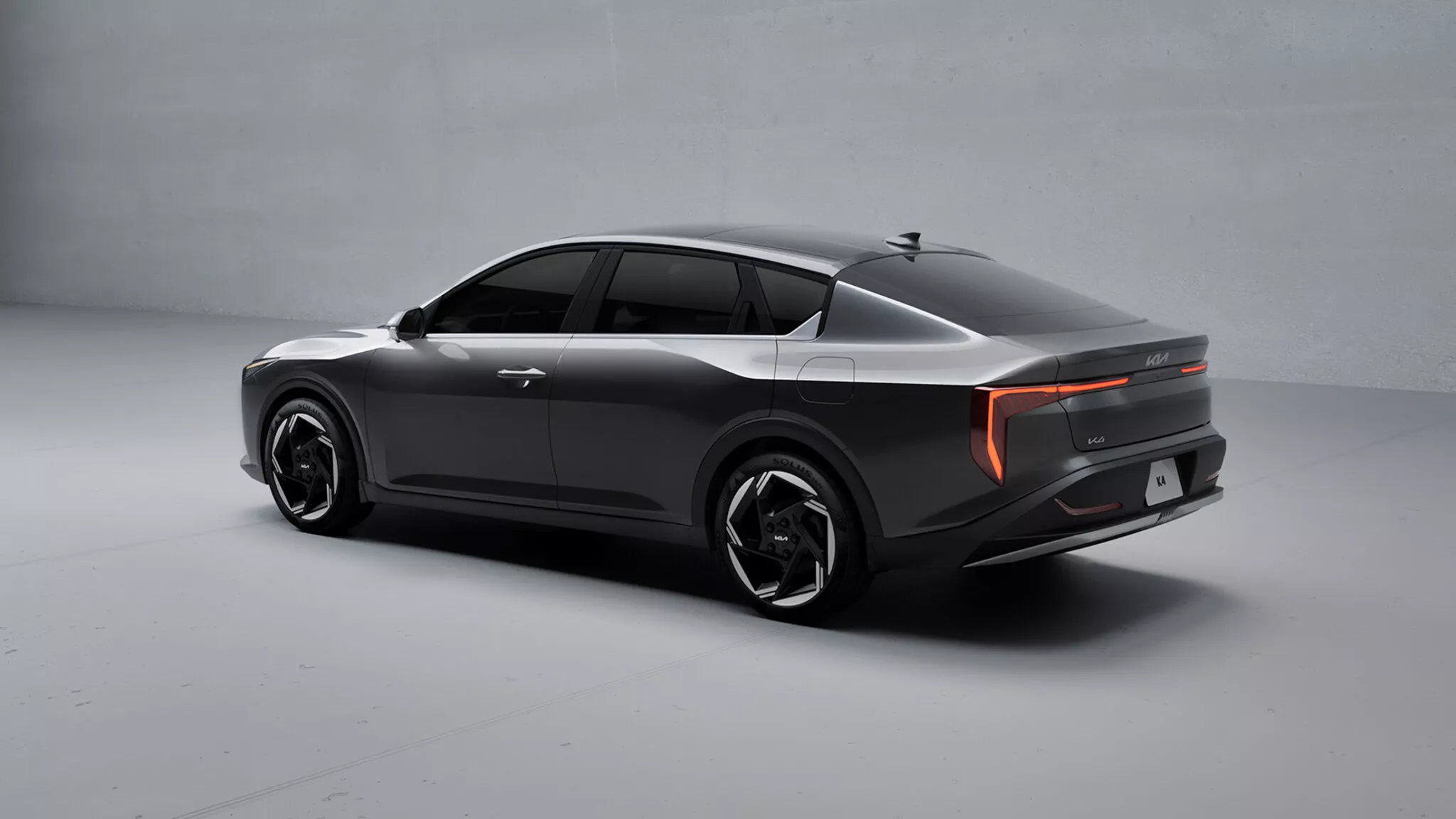 Kia K4 (2)