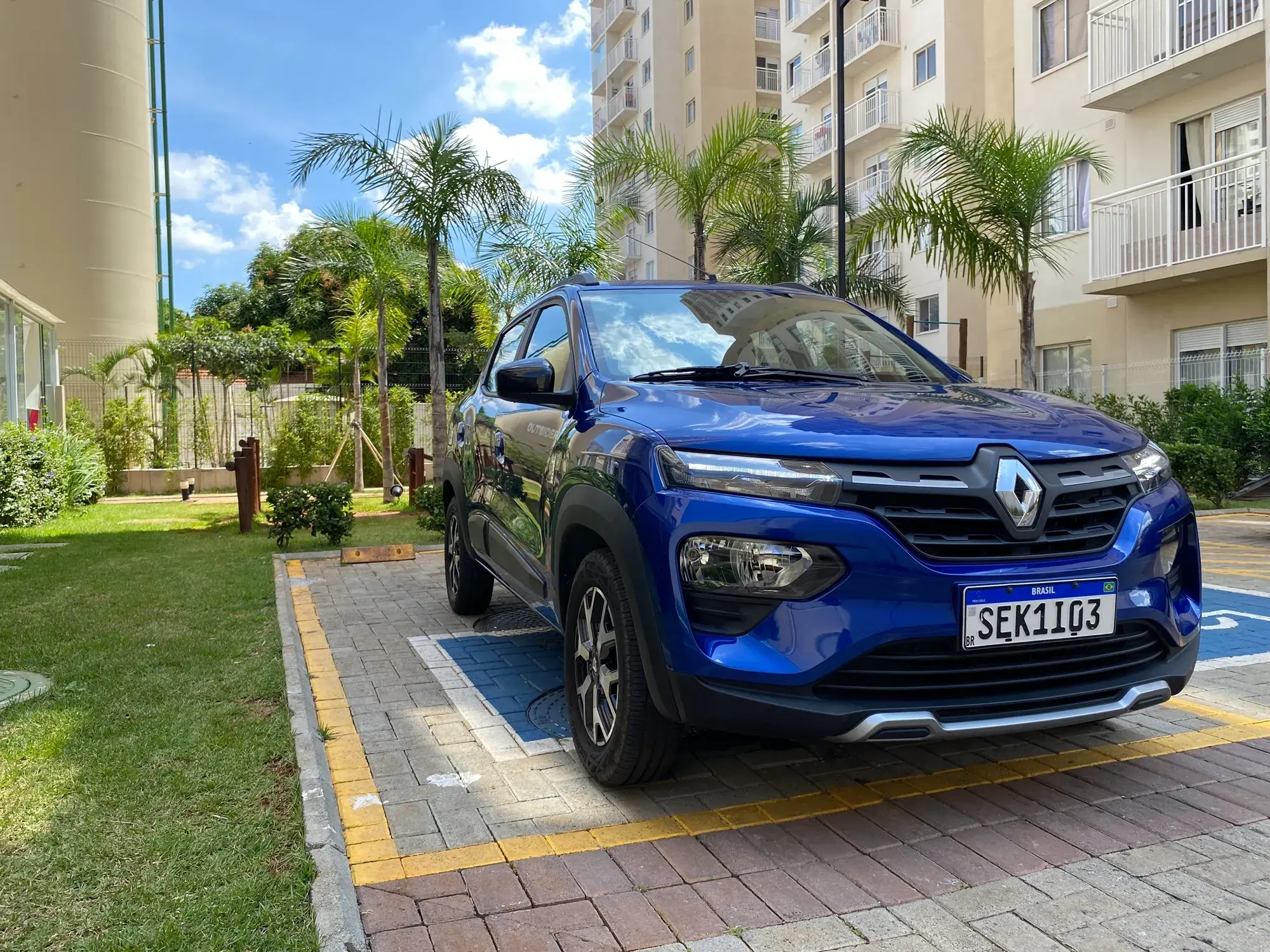 Renault Kwid Outsider 27