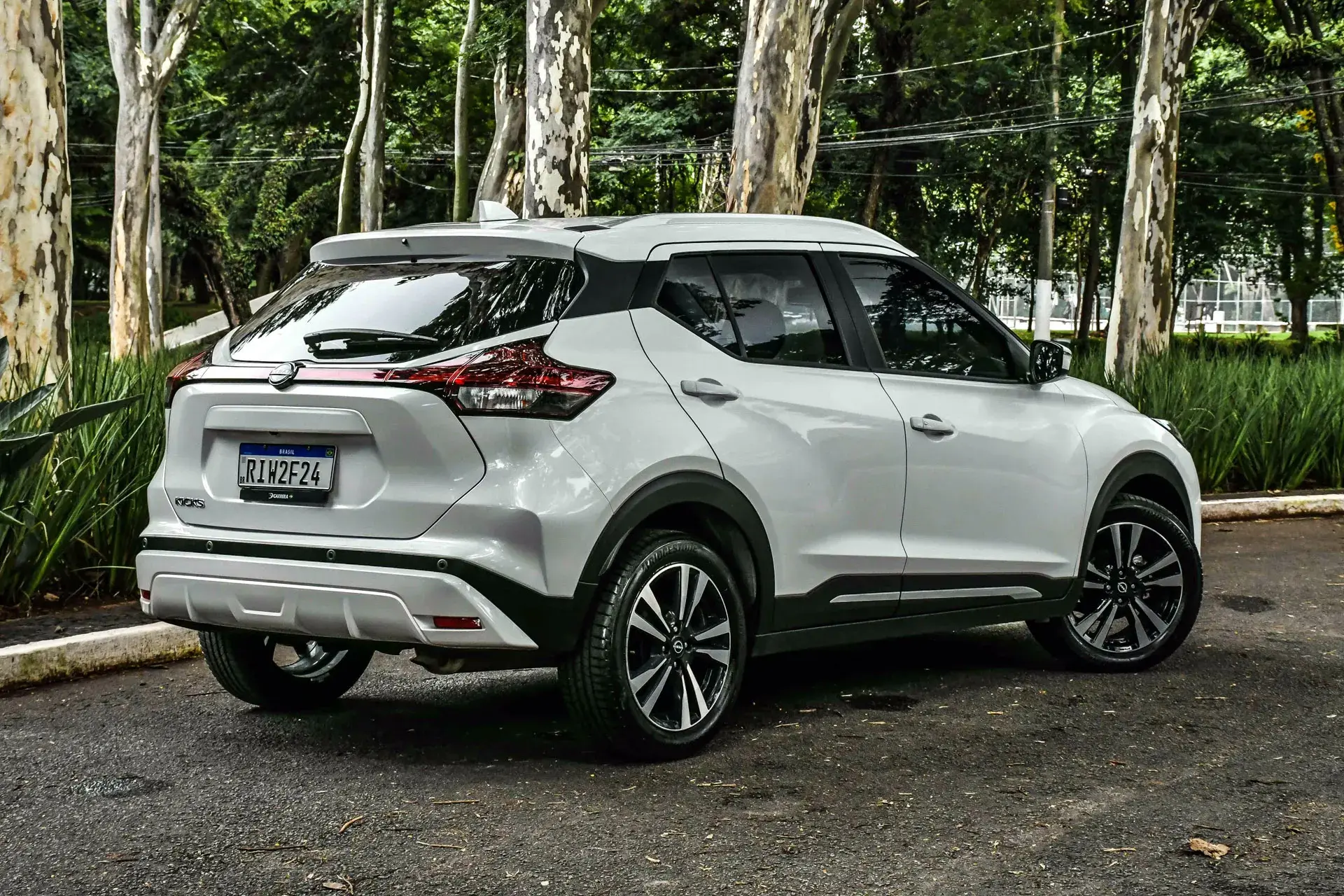 Nissan Kicks Advance 2604