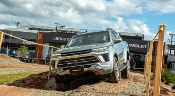 Nova Chevrolet S10 High Country 2