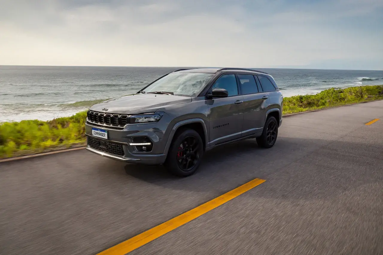 Jeep Commander Blackhawk 2025 (13)