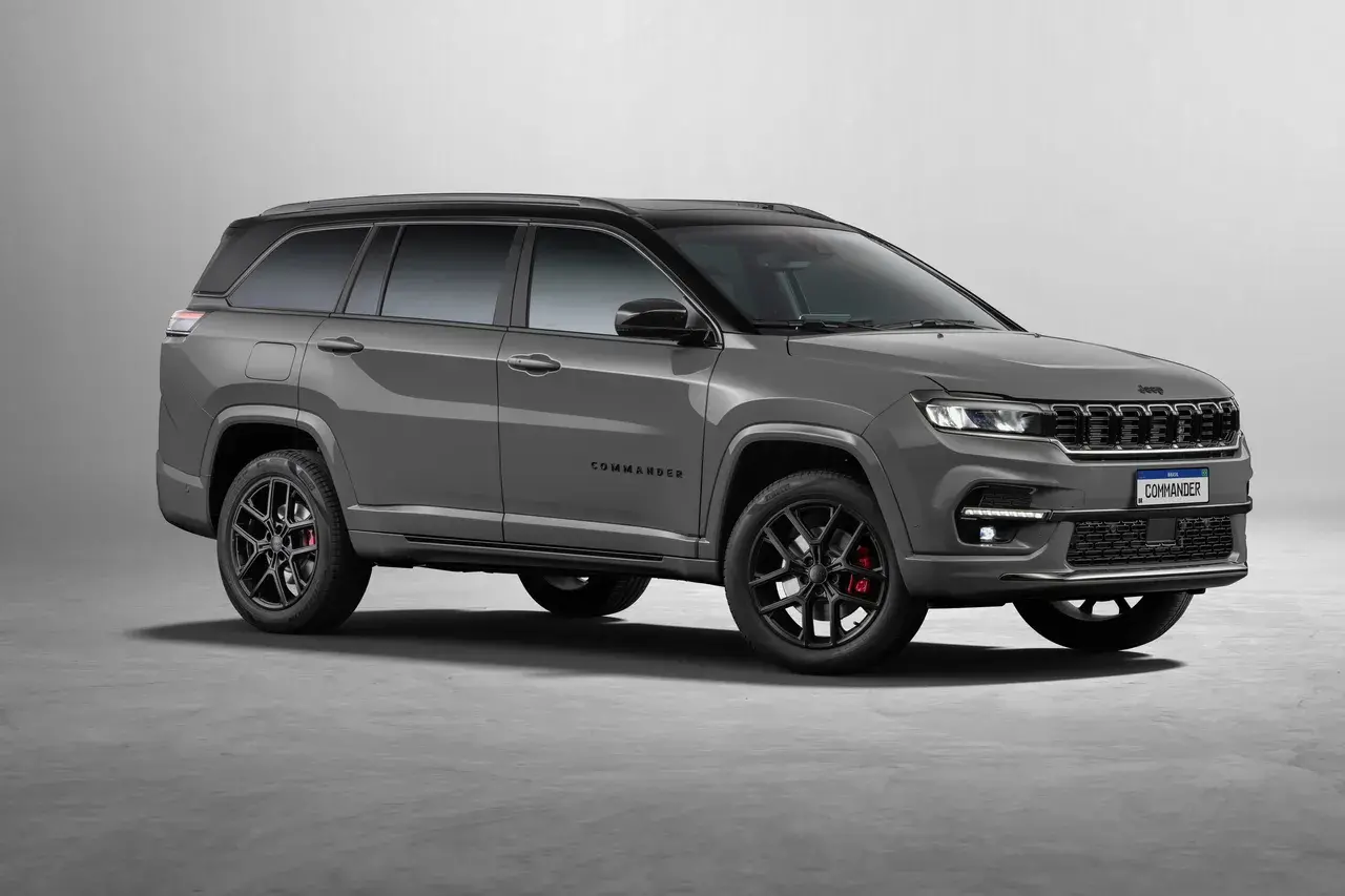 Jeep Commander Blackhawk 2025 (1)