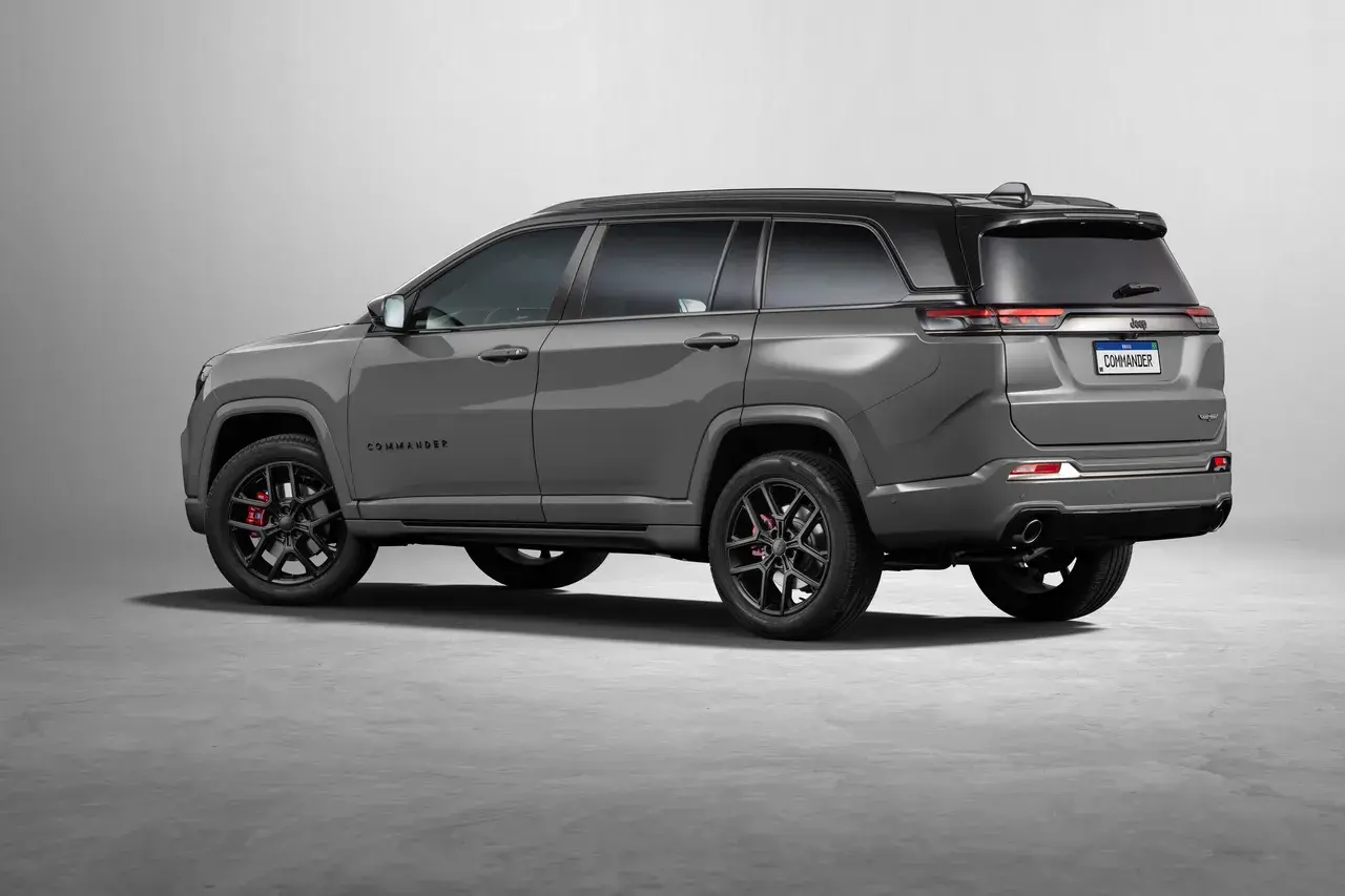 Jeep Commander Blackhawk 2025 (2)