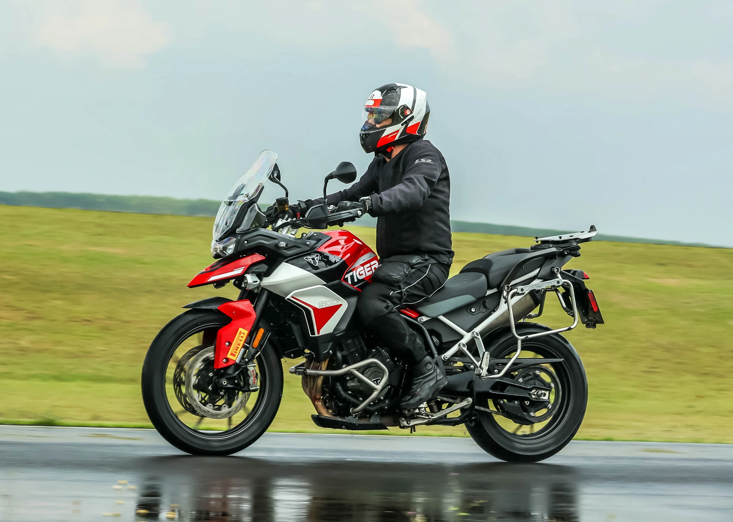 Triumph Tiger 900 (5)