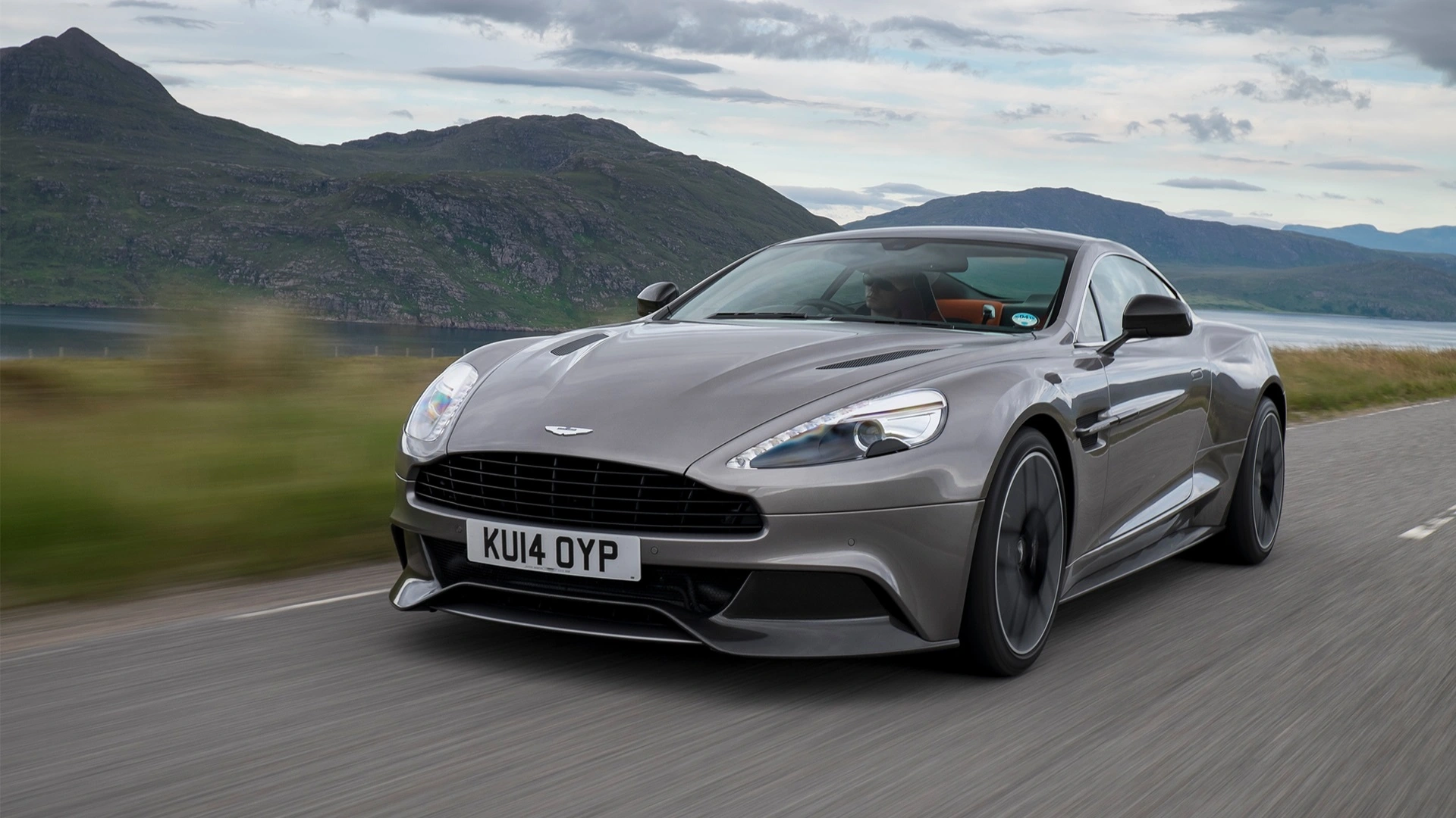 Aston Martin Vanquish