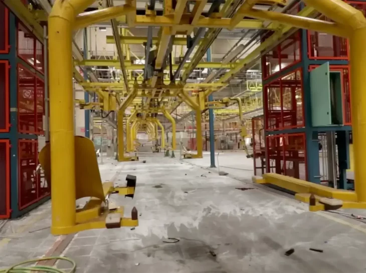 Fábrica abandonada da Pininfarina na Itália