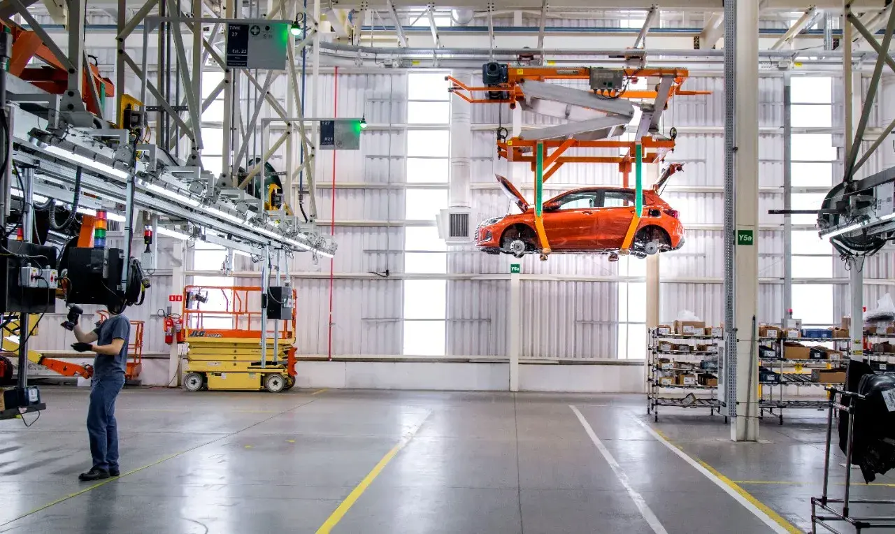 Foto 1 Linha De Montagem Da Fábrica De Gravataí Rs (1)