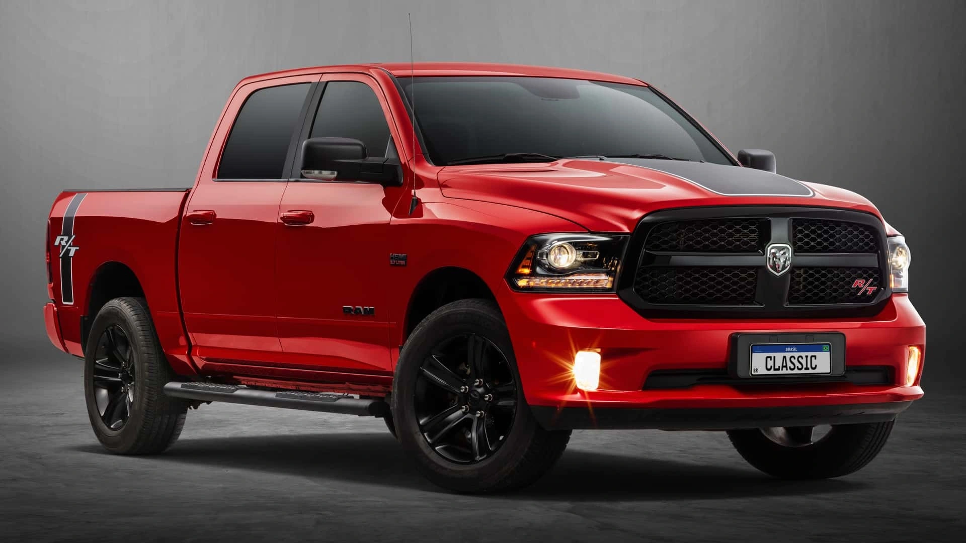 Série especial da RAM Classic encerra a era do V8