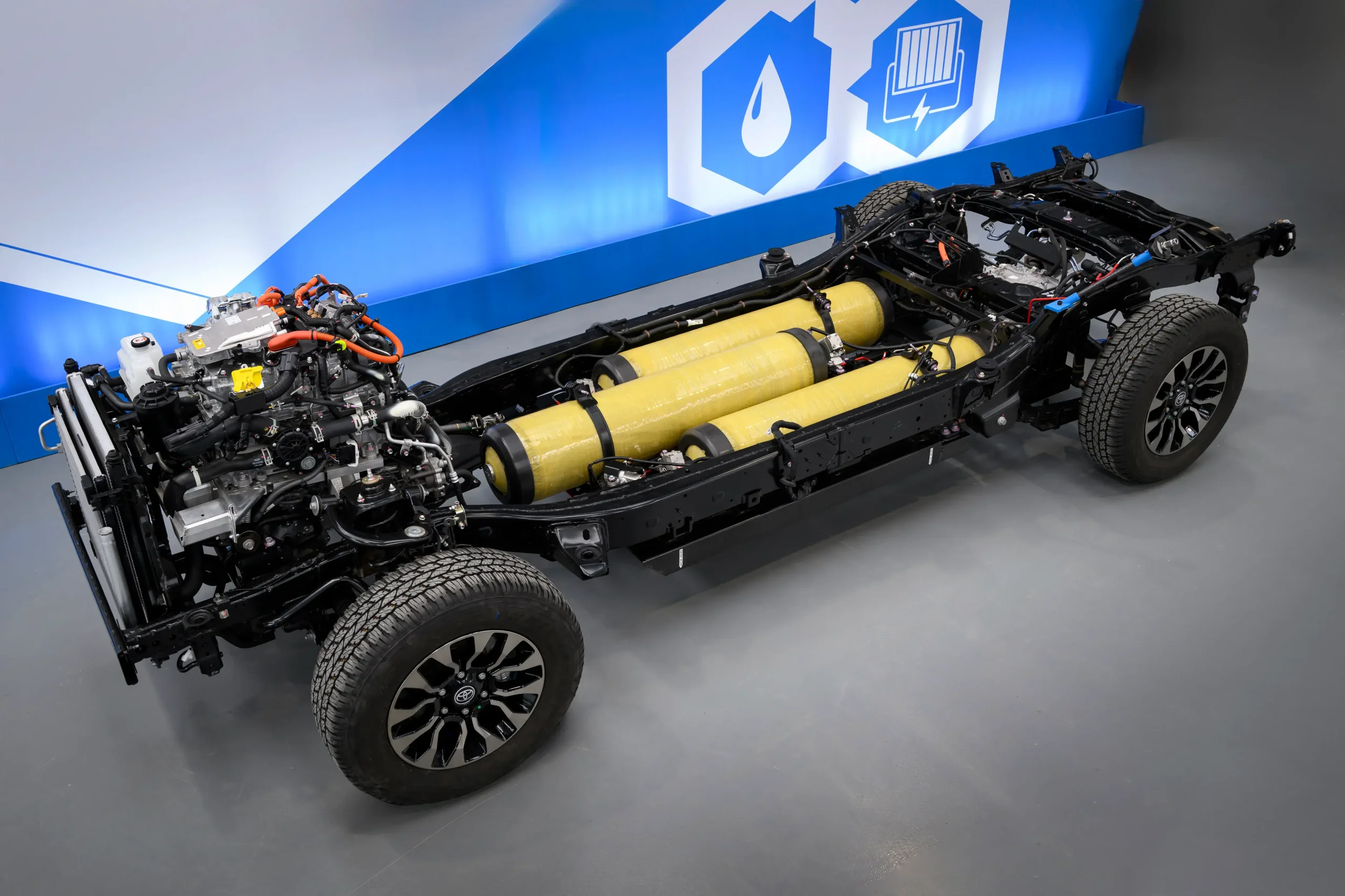 2024 Toyota Hilux Fcev Prototype Dpl Tech Details 004