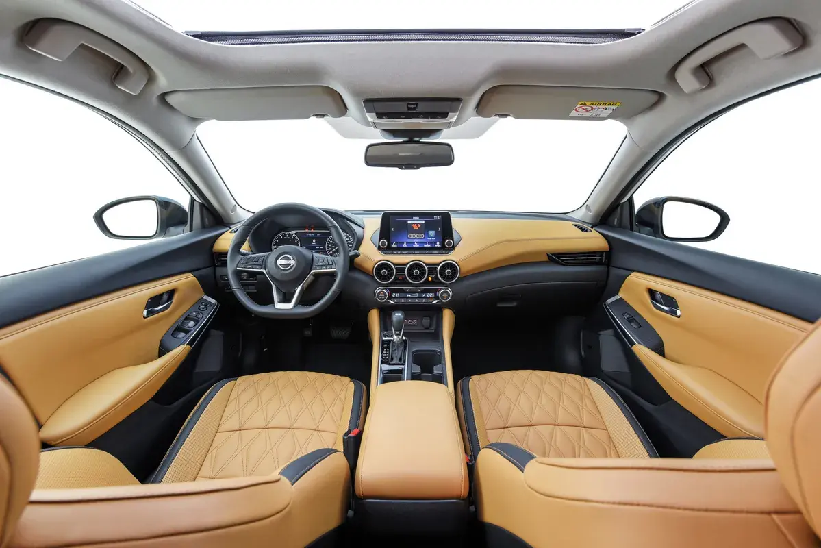 Novo Nissan Sentra Exclusive 2025 Cabine