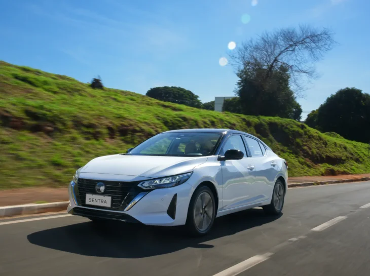 Nissan Sentra sai de linha e tem descontos