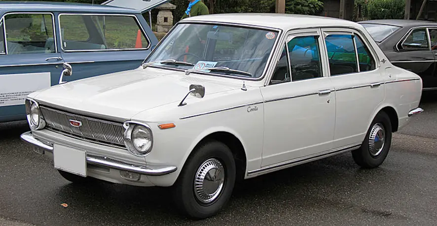 Primeiro Toyota Corolla