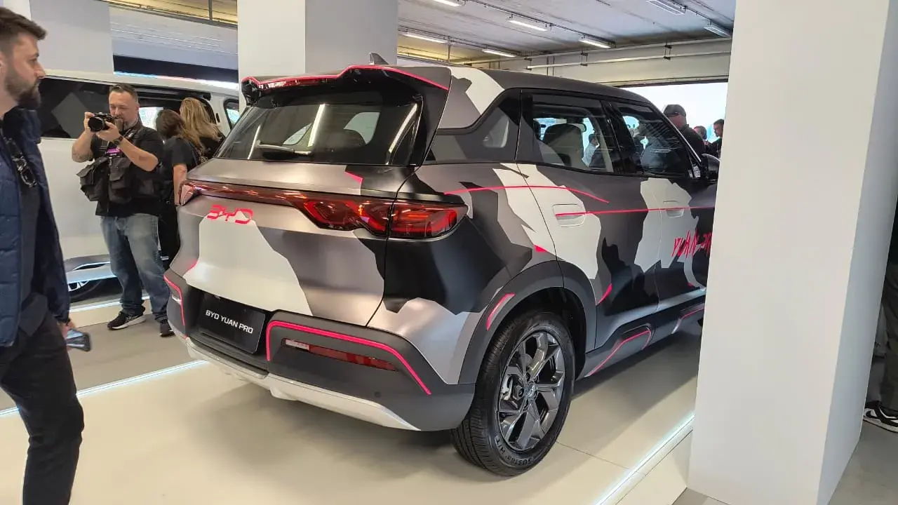 Byd Yuan Pro (2)