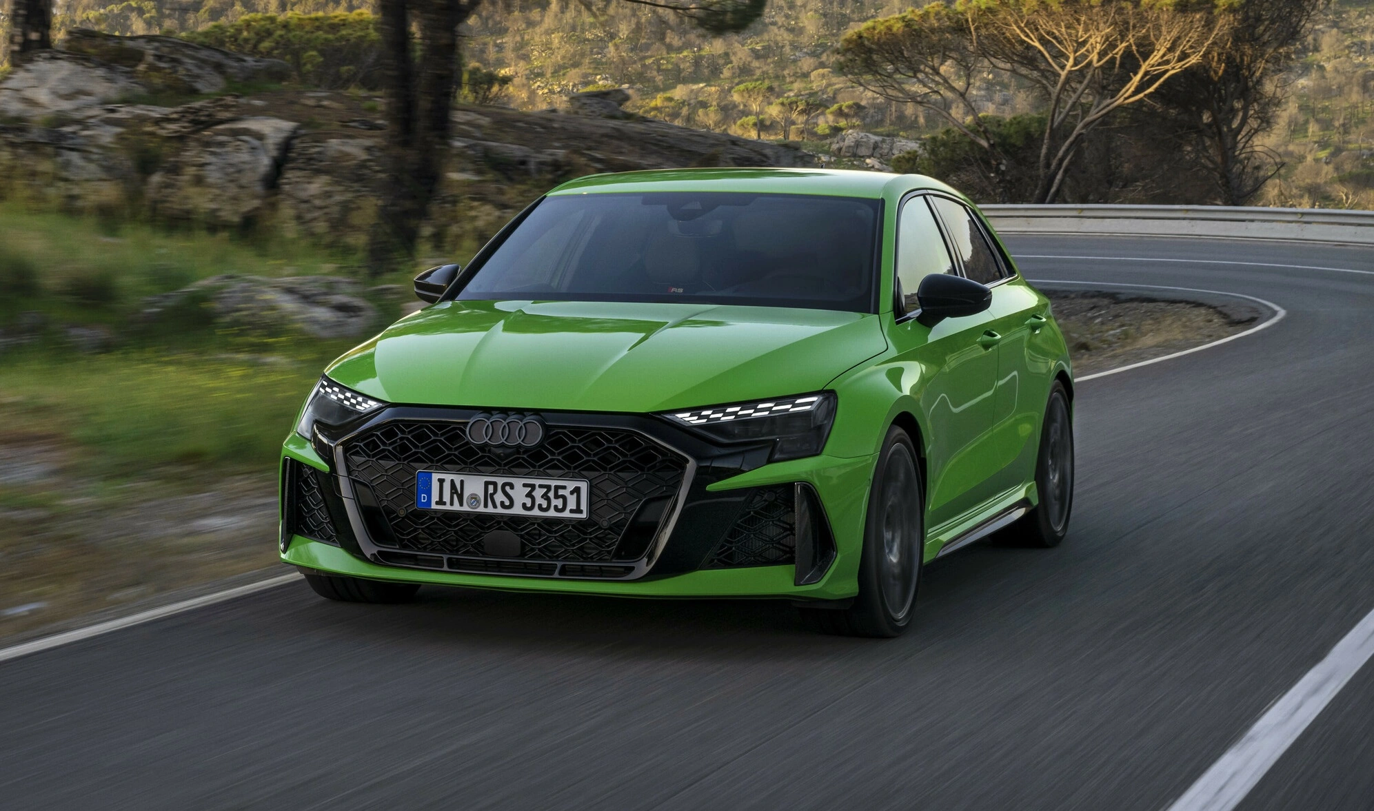 Audi Rs3 Hatchback Destaque 2