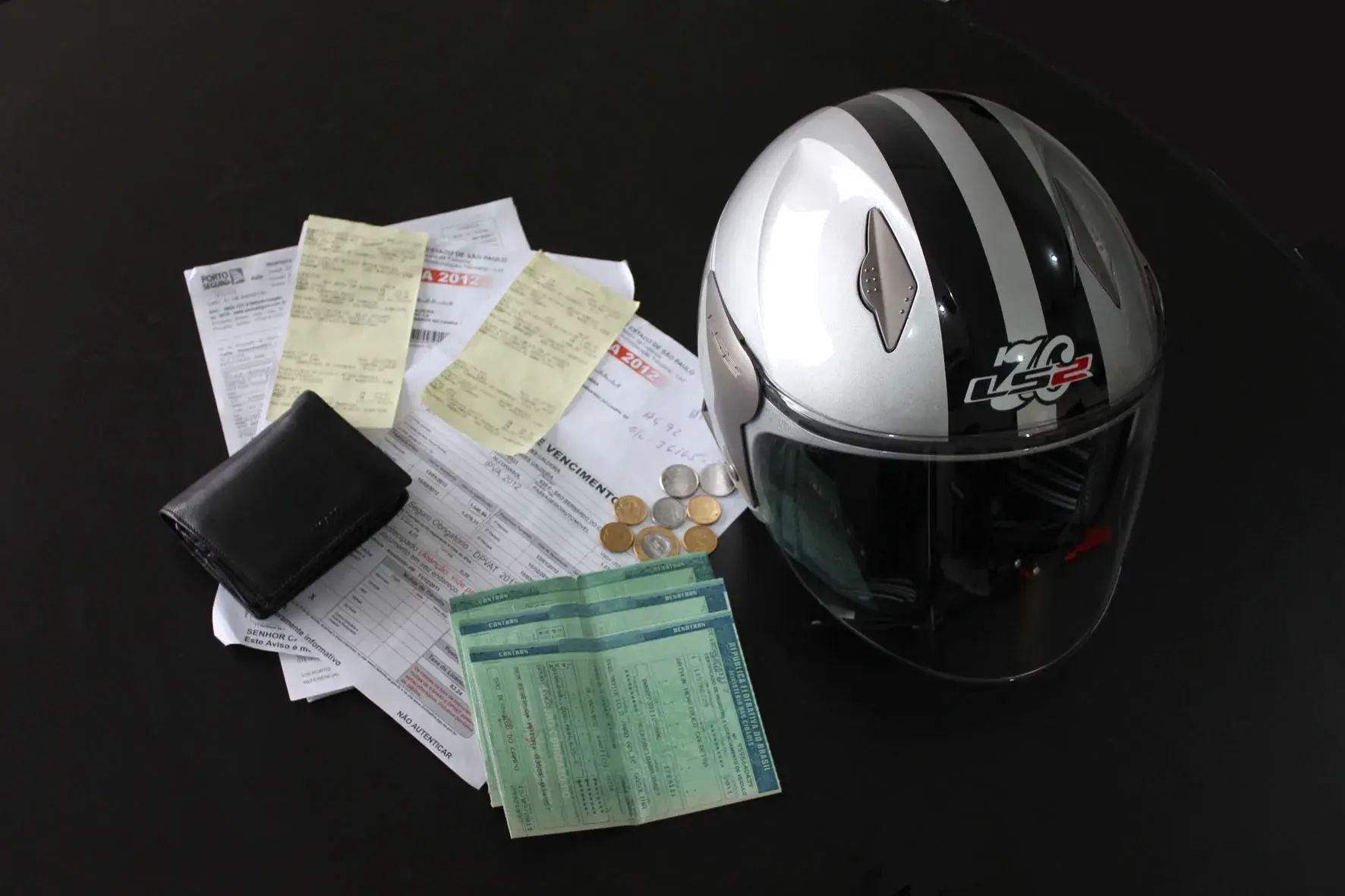 Como vender moto capacete documentos