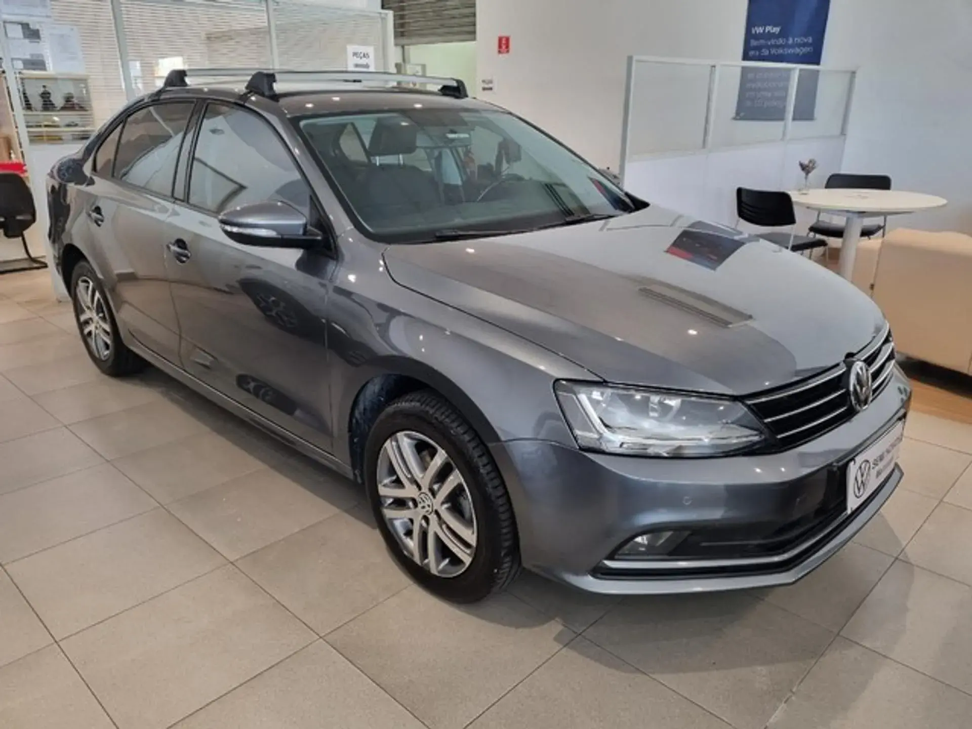 Volkswagen Jetta 01