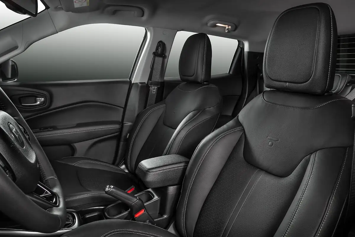 Fiat Toro Volcano 2025 Interior 7