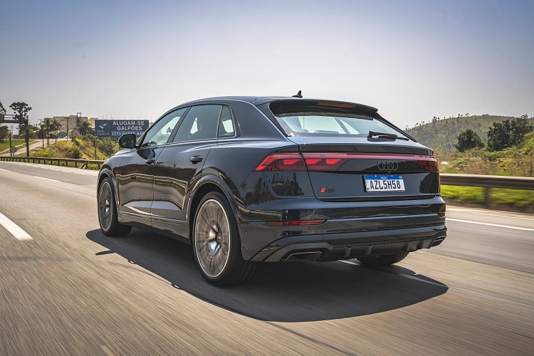 Audi Q8 2025