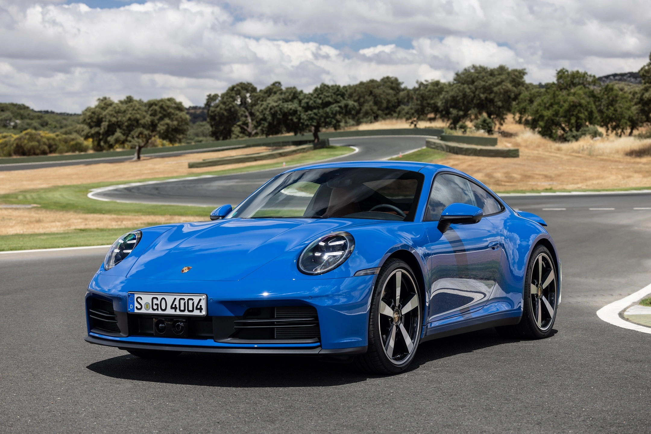 Porsche 911 2025 1