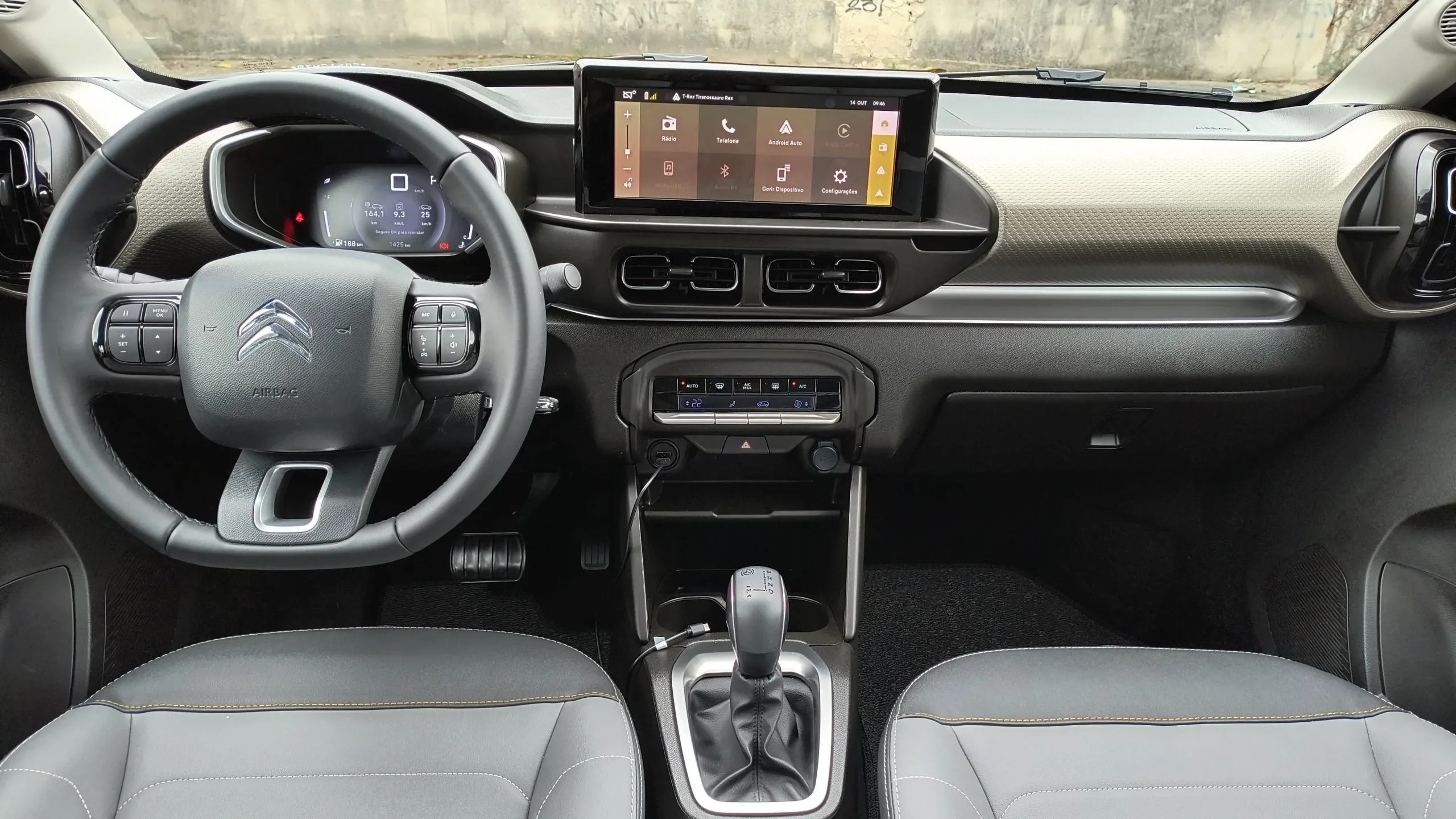 Citroën Basalt Shine Frente Painel