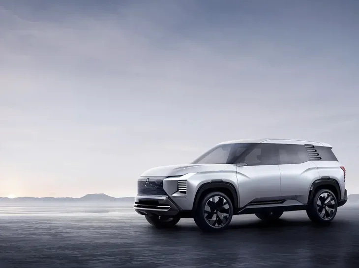 Mitsubishi revela o SUV de 7 lugares DST Concept
