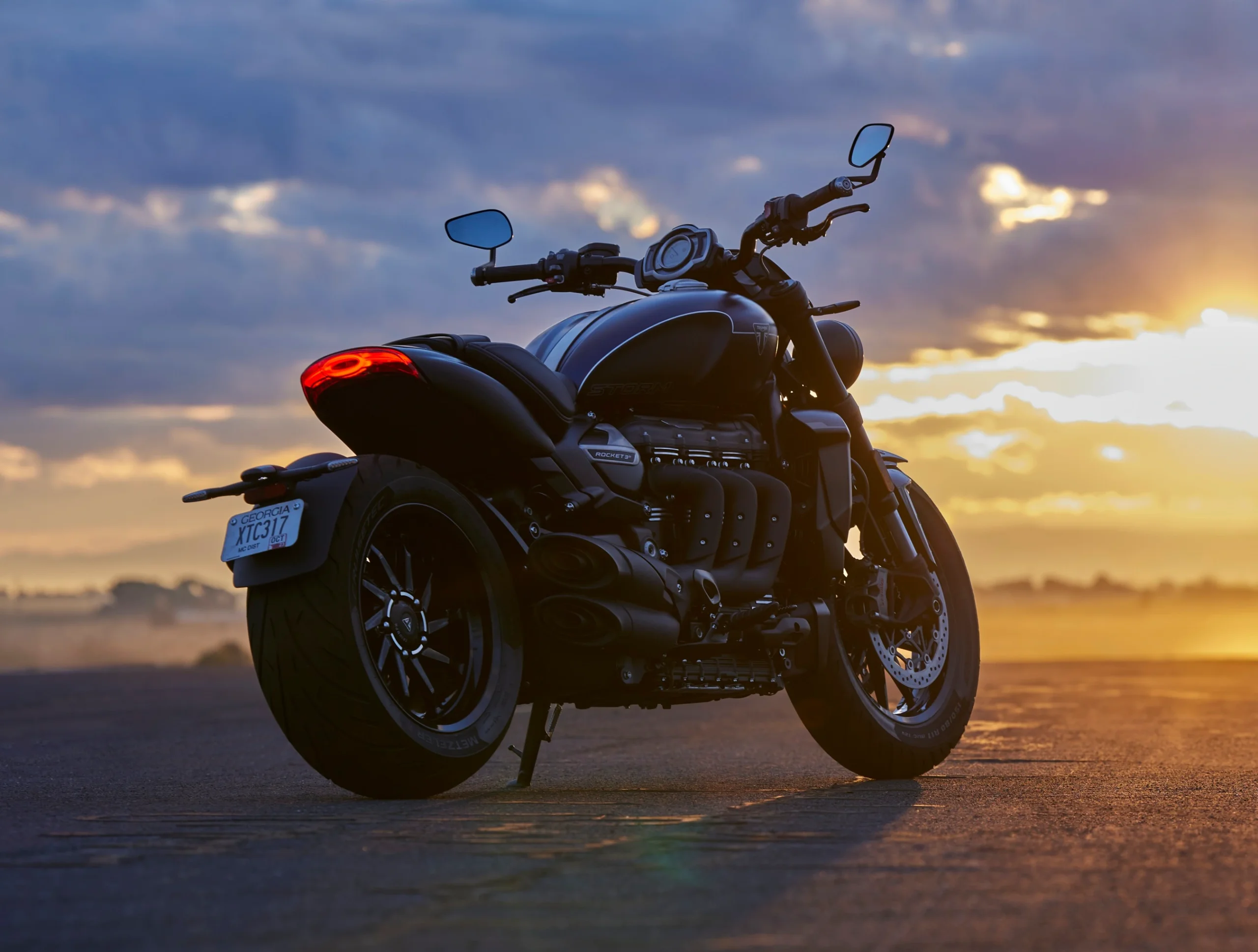 Triumph Rocket 3 Storm 5