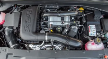 O motor 2.2 turbo-diesel desenvolve 200 cv de potência e deixou a picape mais ágil