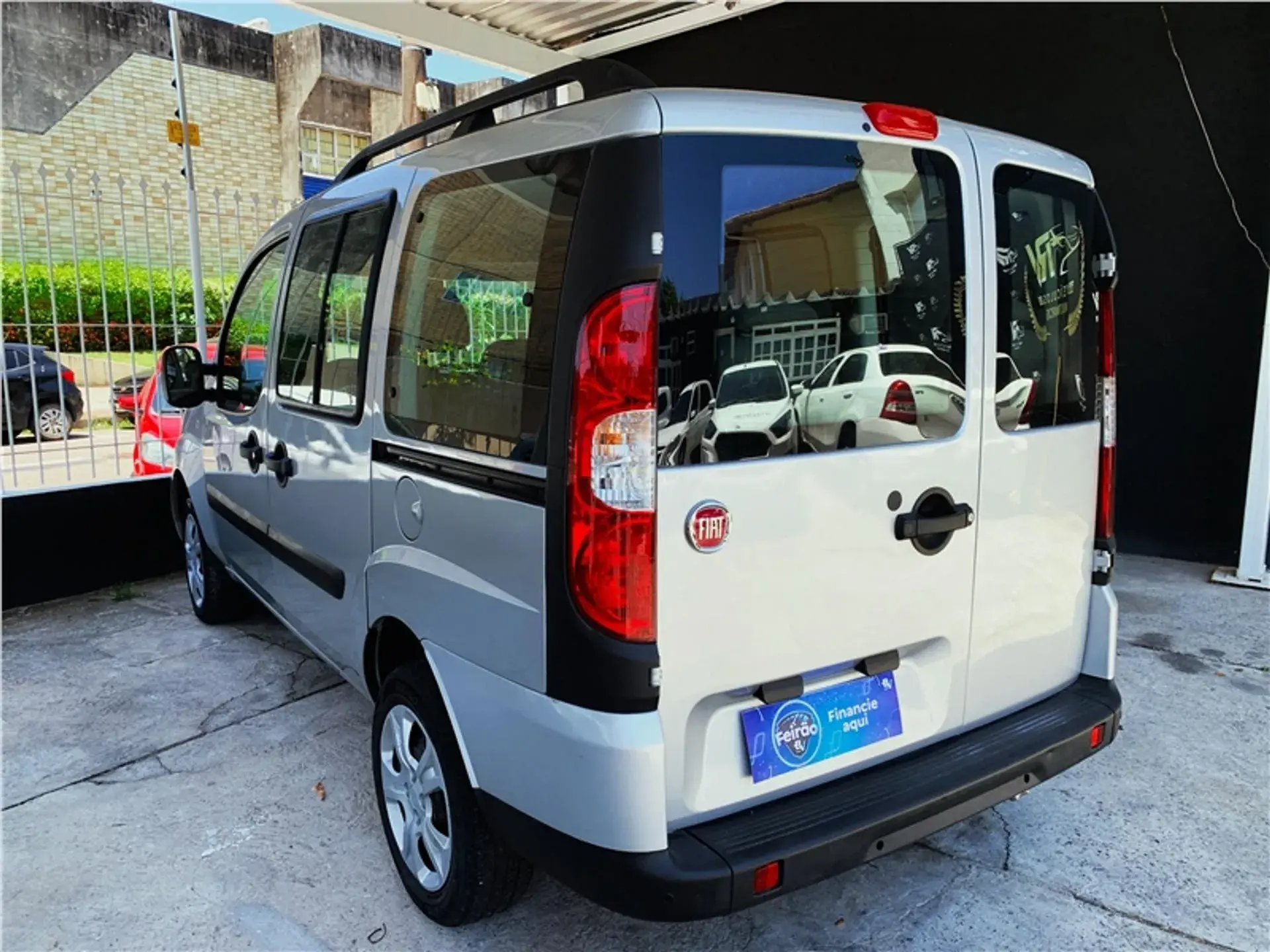 Fiat Doblo 1.8 Mpi Essence 7l 16v Flex 4p Manual Wmimagem09582836544