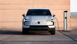 Volvo celebra recorde de vendas em 2025