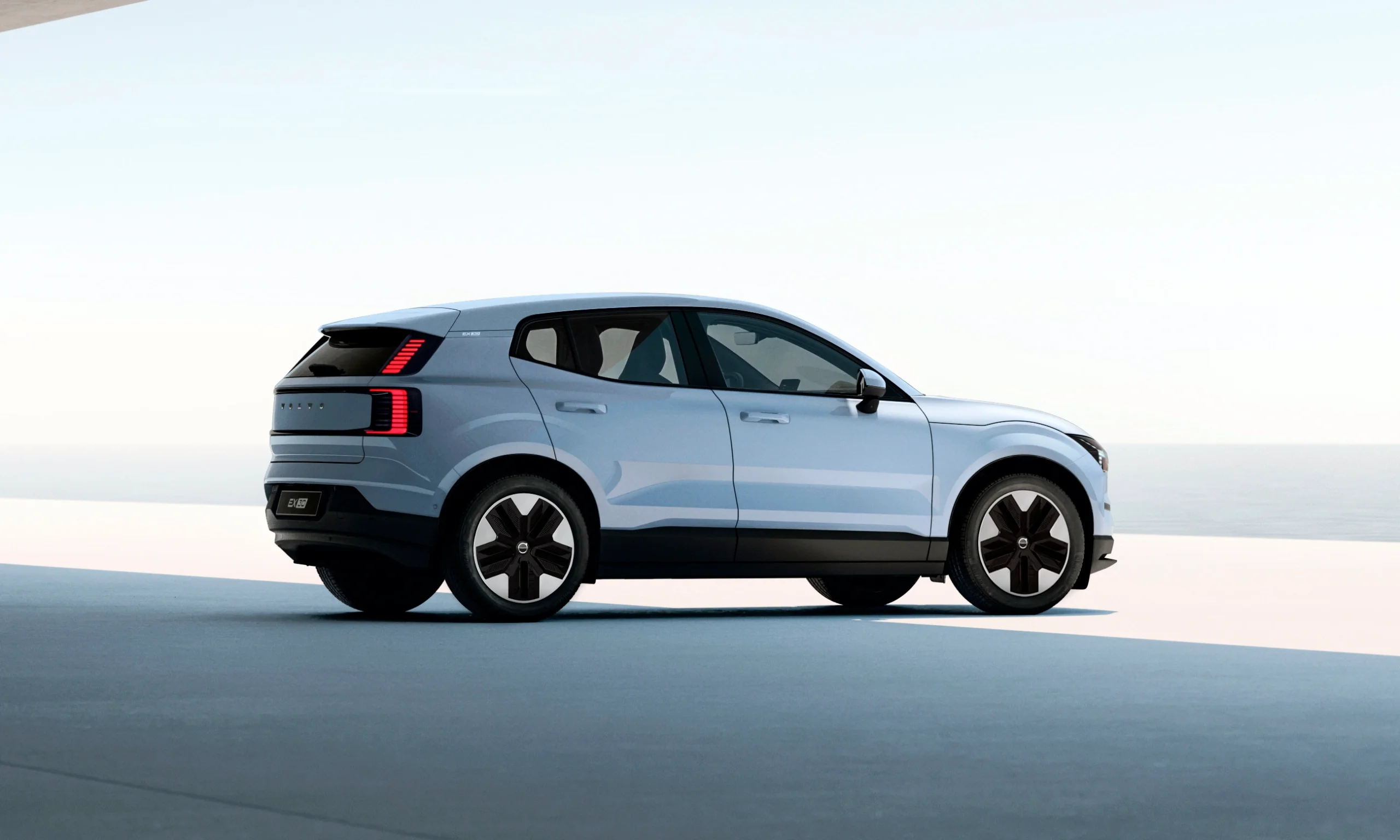 Volvo EX30 é um dos carros premium bem vendidos