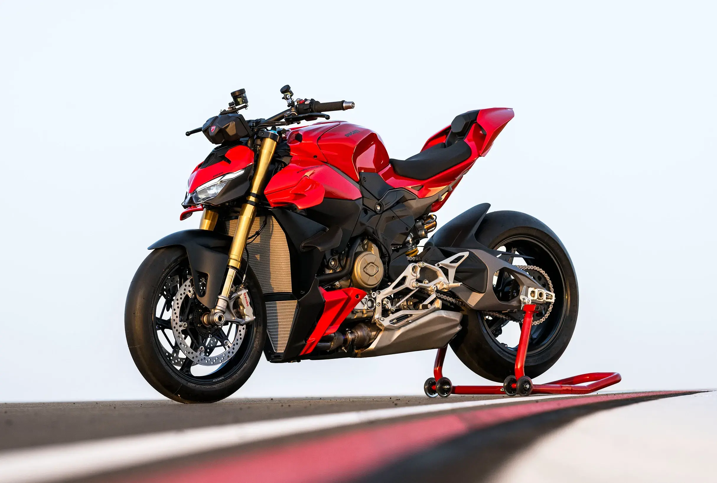 Ducati Streetfighter V4 S 2025 (4)
