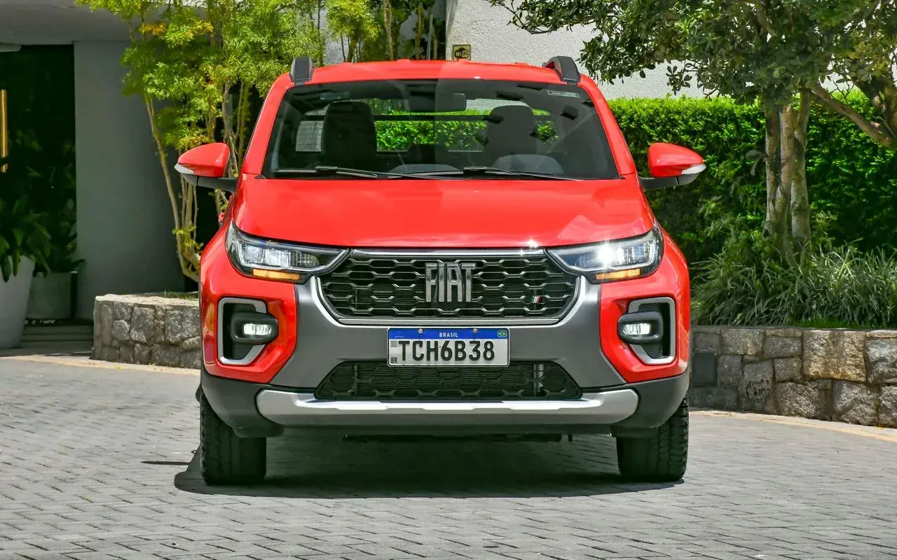 Apesar do bom desempenho da Ranger, Strada segue imbatível