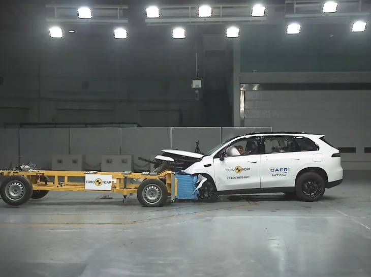 Leapmotor C10 leva cinco estrelas no Euro NCAP