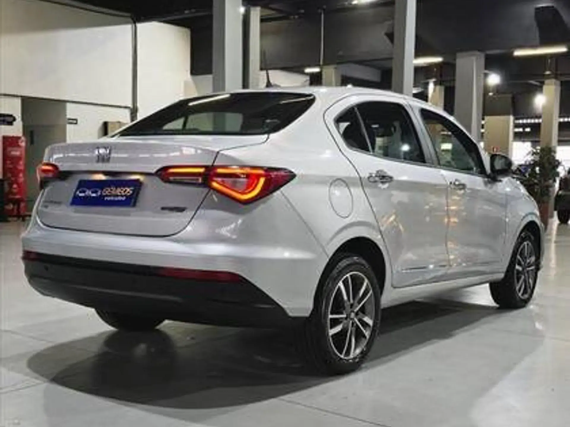 Fiat Cronos 1.3 Firefly Flex Precision Cvt Wmimagem20070630523