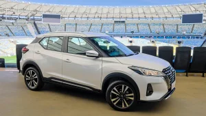 Nissan Kicks Play 01