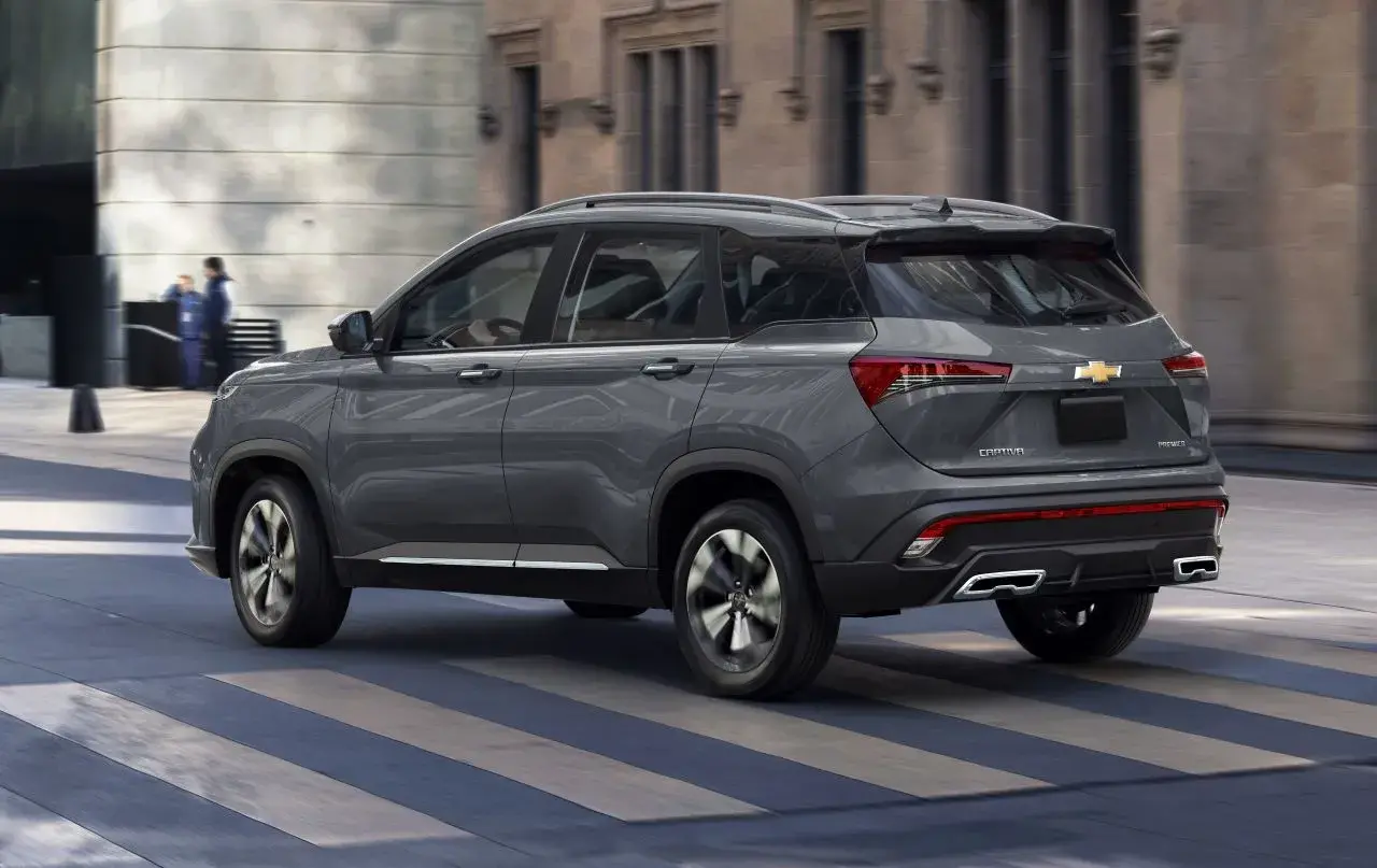 Chevrolet Captiva Xl 1 (1)