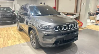 Jeep Compass tem desconto de R$ 37 mil na Webmotors