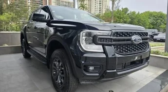 Ford Ranger Black (2)