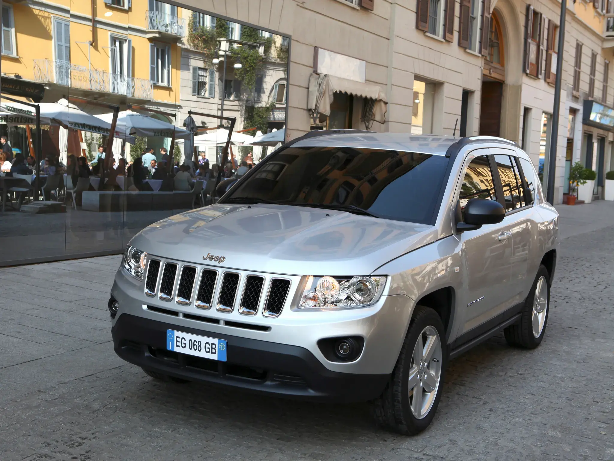 Jeep Compass 14