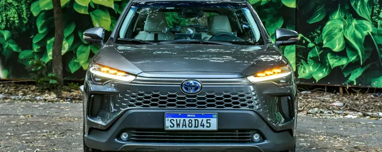 Toyota Corolla Cross Xrx Hev 8650