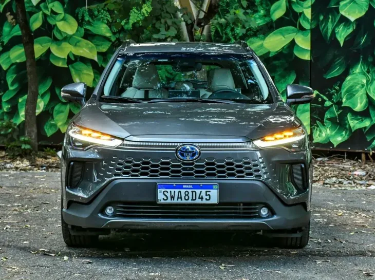 Toyota chega junto e pressiona Chevrolet