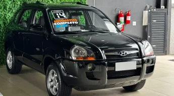 Hyundai Tucson )2